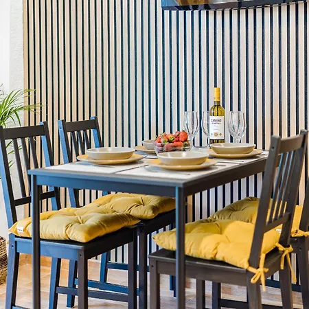 One Bedroom Americas