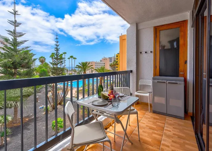 One Bedroom Americas 公寓